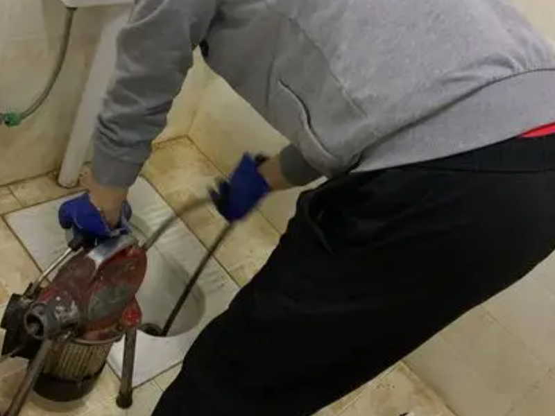 南宁低价专业疏通下水道,清理化粪池,高压清洗及维修