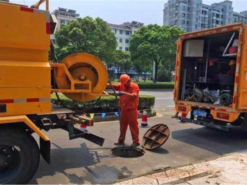 南宁专业疏通管道，抽污水，抽泥浆，管道清淤
