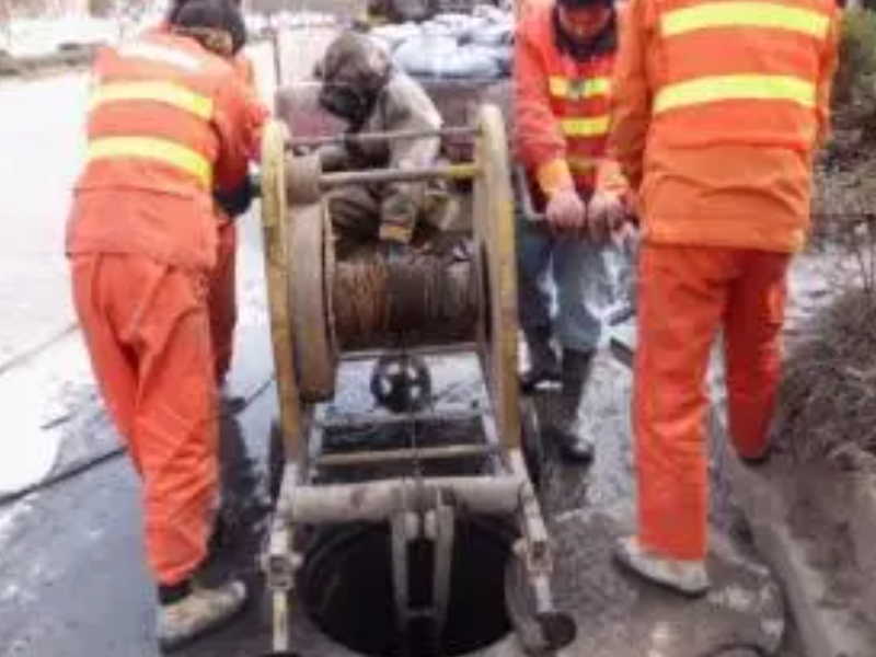 南宁专业疏通厕所蹲坑、马桶、排污管道、厨房管道