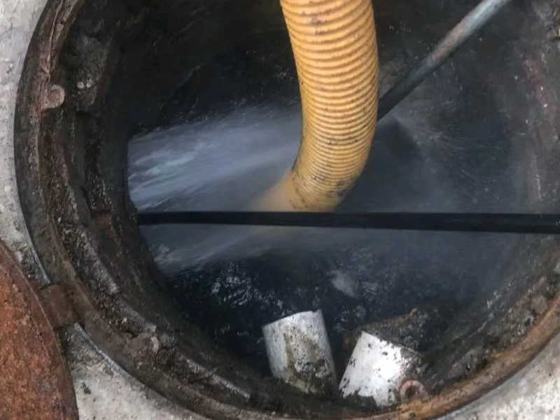 南宁10吨的抽粪车 高压清洗车 洒水车为你服务