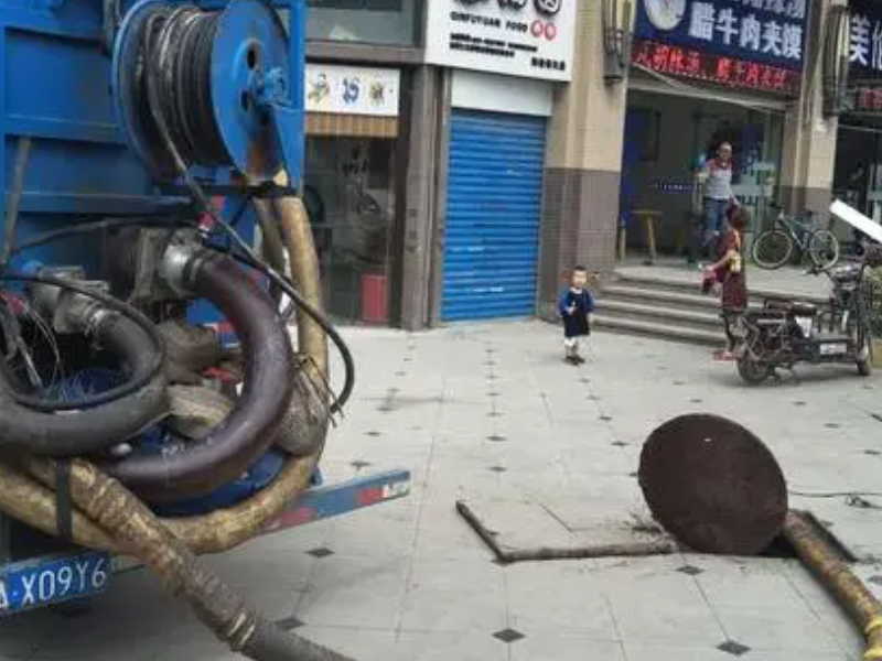 南宁管道疏通马桶维修马桶厕所下水管道多少钱怎么收费