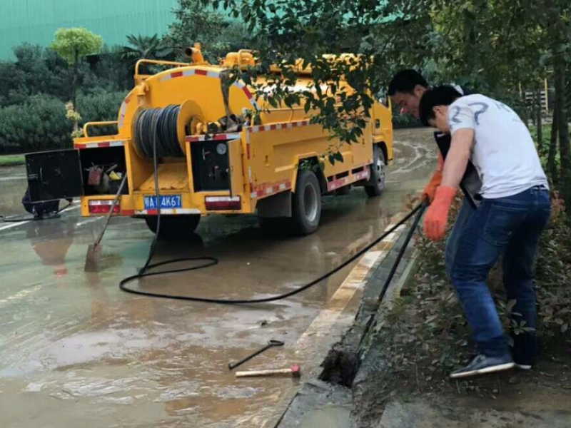 南宁管道疏通 马桶疏通维修漏水