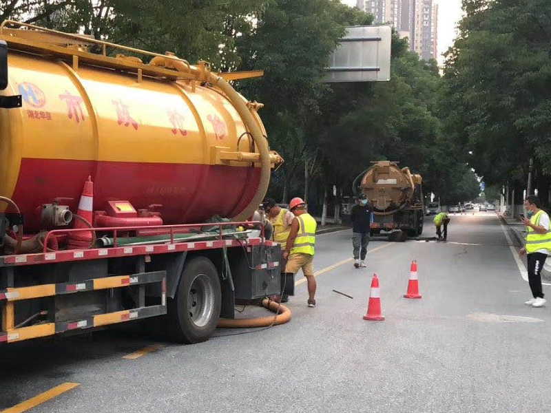 南宁专业疏通蹲坑马桶地漏洗菜等下水道  价格优惠