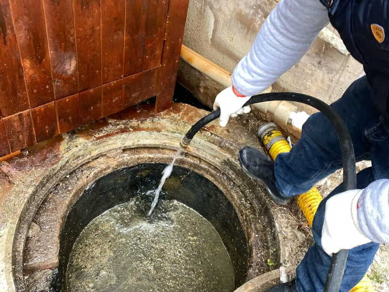 南宁24小时专业蹲厕马桶等下水道疏通、高压清洗下水