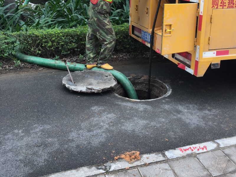 南宁管道疏通清洗公司/总管道各种疑难问题.检测维修